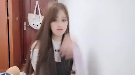 volodya8 webcam model stream image