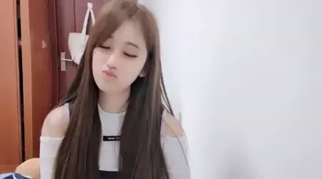 volodya8 webcam model stream image