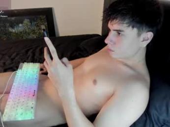 _broken_47 webcam model stream image