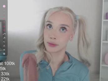 vickyfuckingdoll webcam chaturbate model stream image