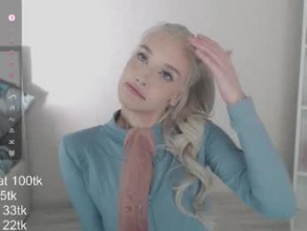 vickyfuckingdoll webcam model stream image