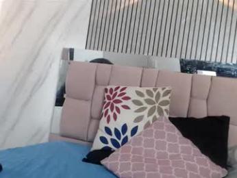 sharlotte__jones webcam model stream image