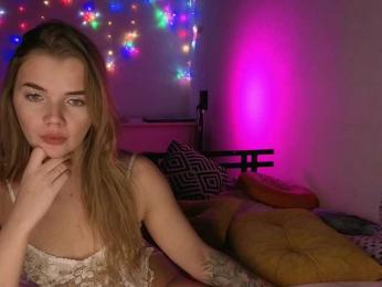 CarrieBradshaww webcam model stream image