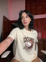 Ale_Lewis webcam model stream image