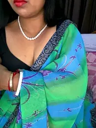 Kritika_21 webcam model stream image