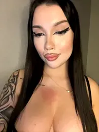 kiss_Lissa webcam model stream image