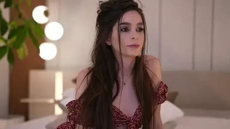 DoviaClaire webcam model stream image