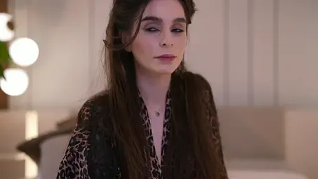 DoviaClaire webcam model stream image