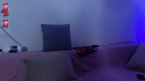 MaxMia webcam model stream image