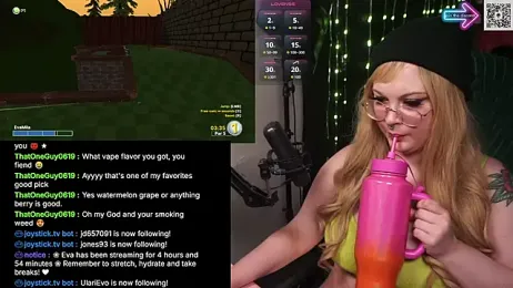 evamila webcam model stream image