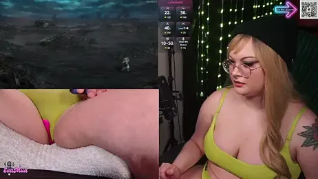 evamila webcam model stream image