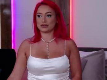 emyhilton_ webcam model stream image