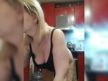 Feralberry1612 webcam bongacams model stream image