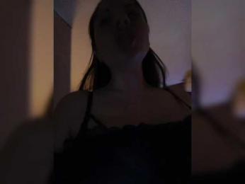 -Lili webcam model stream image