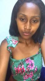 laurahsexyhot webcam model stream image