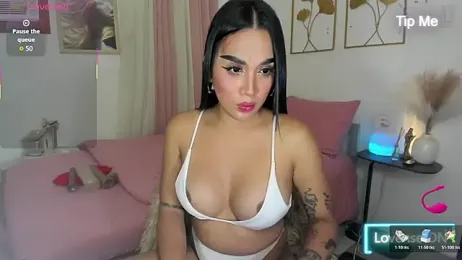 ClassyEllice webcam model stream image