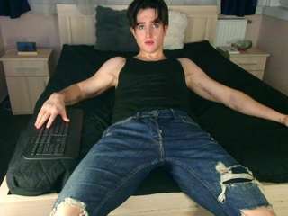 christianlevinee webcam model stream image