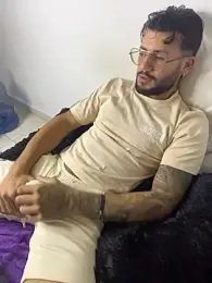 thedragonboyxxx webcam model stream image