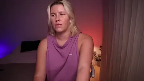 moonamii webcam model stream image