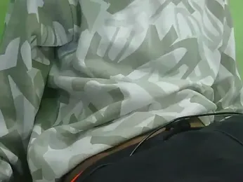 Indian_slimguyhot-16 webcam model stream image