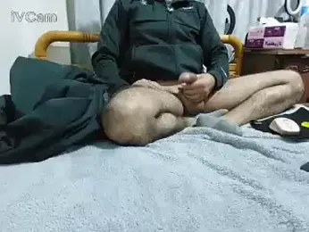 yazin19 webcam model stream image