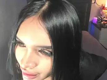 PrettyYoungHugeCockTS webcam stripchat model stream image