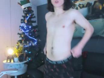 cutiekai_ webcam model stream image