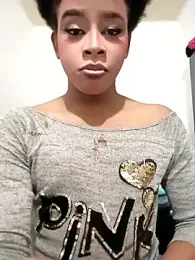 Nelsareth webcam model stream image