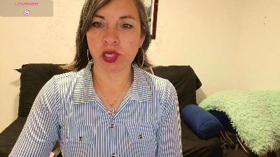 your_hot_wolf webcam model stream image