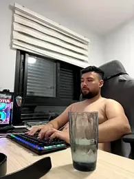 NinoEstouranel webcam model stream image