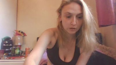 CuteLittleMuse webcam model stream image