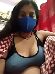 Maahi-Queen webcam model stream image