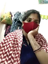 Maahi-Queen webcam model stream image