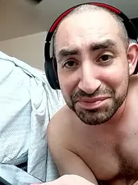 CumDumpPig83 webcam model stream image