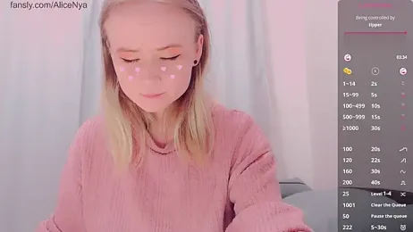 AliceNya_cute webcam model stream image