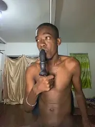 Mariqsenkontt webcam stripchat model stream image