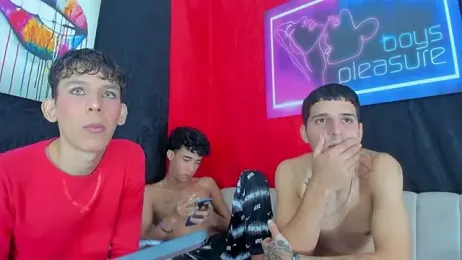 Pleasure_boys_hot webcam model stream image