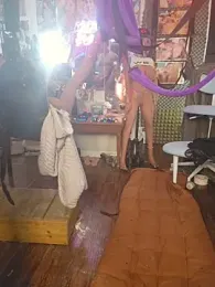 luvs2cumm69 webcam stripchat model stream image