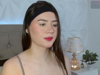 Gwen Drew webcam model stream image