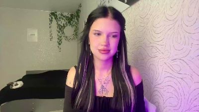 AlinaEsler webcam model stream image