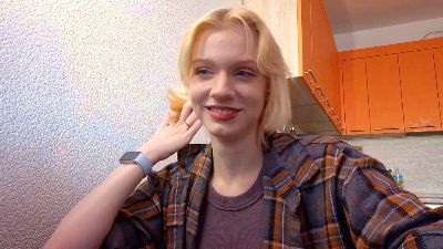 MarioHizer webcam model stream image