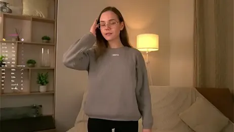 SweetSaraPie webcam model stream image