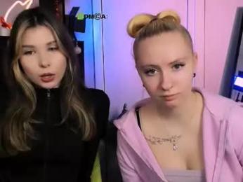 mila_glow webcam chaturbate model stream image