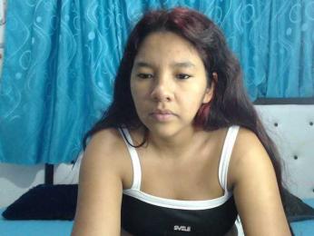 EmelyWhitte webcam bongacams model stream image