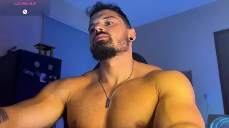 Lucasfit24 webcam model stream image