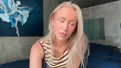 livsslife webcam model stream image