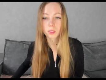 tixxxy webcam model stream image