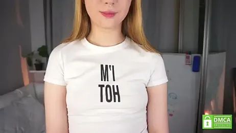 OraCurrington webcam model stream image