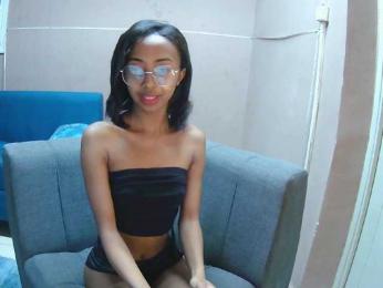 Marinahgrey webcam model stream image