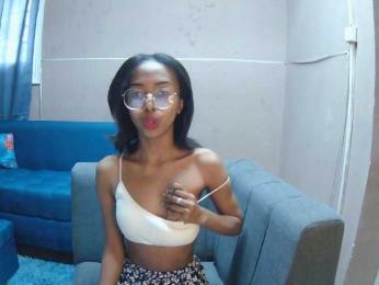 Marinahgrey webcam model stream image